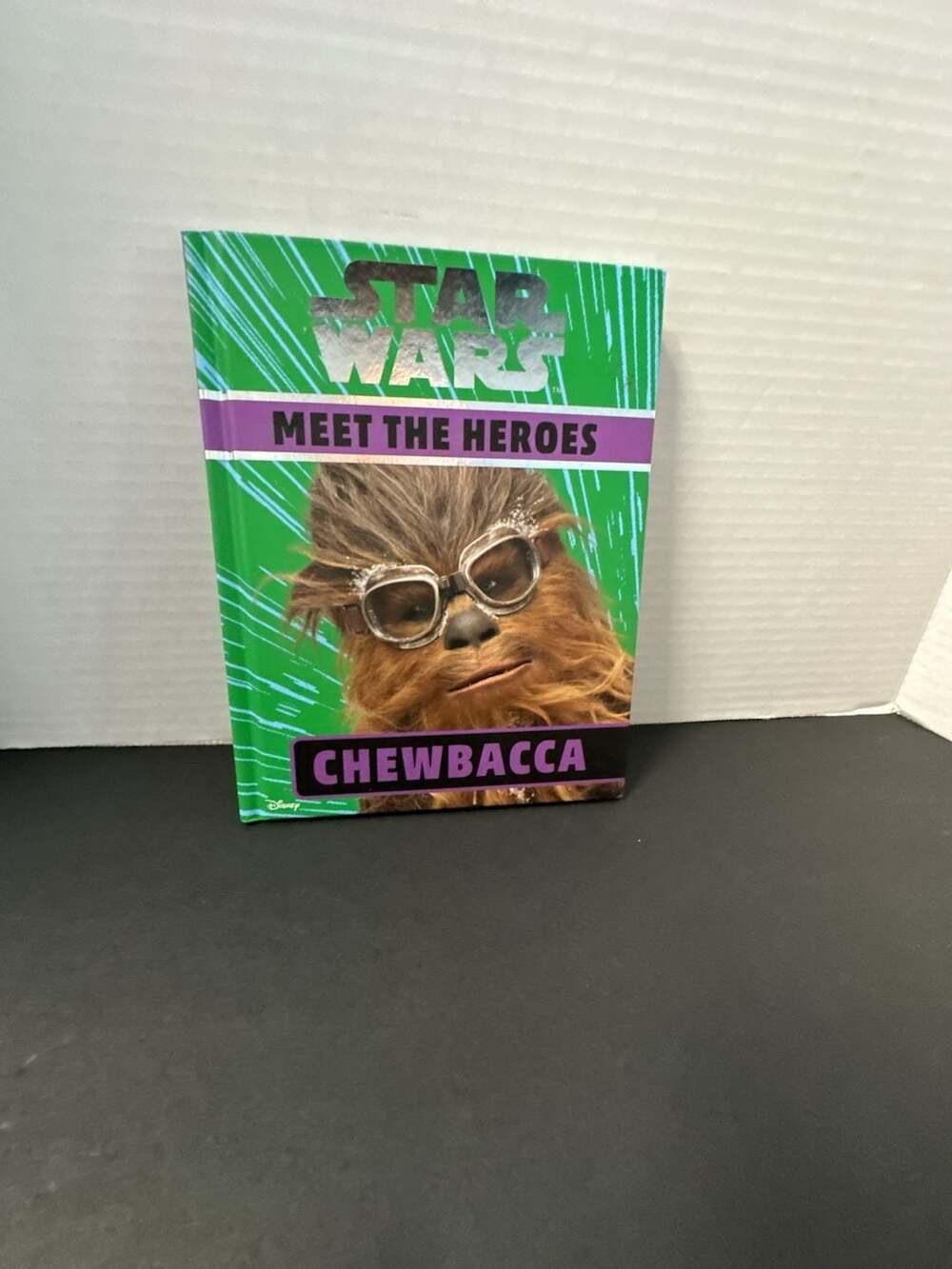Star Wars: Meet the Heroes - Chewbacca Hardcover Book by DK